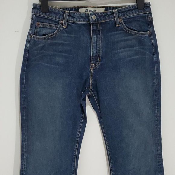GAP dark wash 32x31 stretch size 14 boot cut jeans - Picture 1 of 8